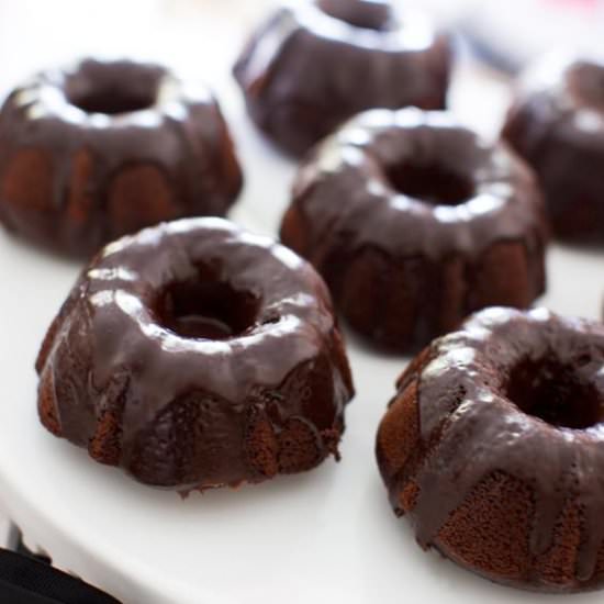 Vegan Mini Chocolate Bundt Cakes