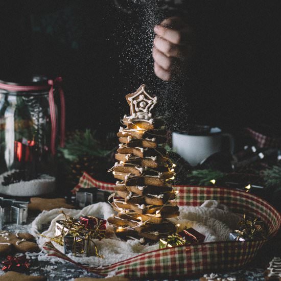 Buckwheat Gingerbread Cookies