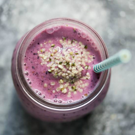 Blueberry Coconut Water Smoothie