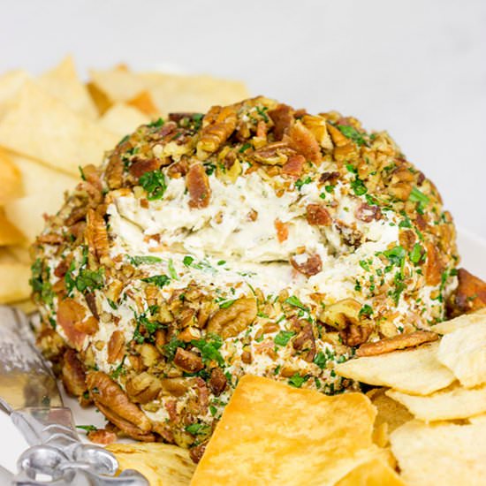 Bacon Cheddar Ranch Cheeseball