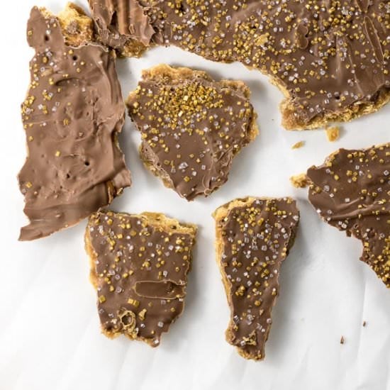 Chocolate Saltine Toffee