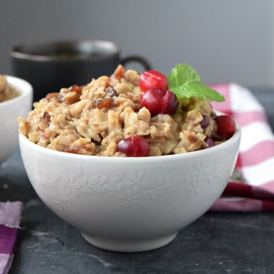 Cranberry Date Oatmeal