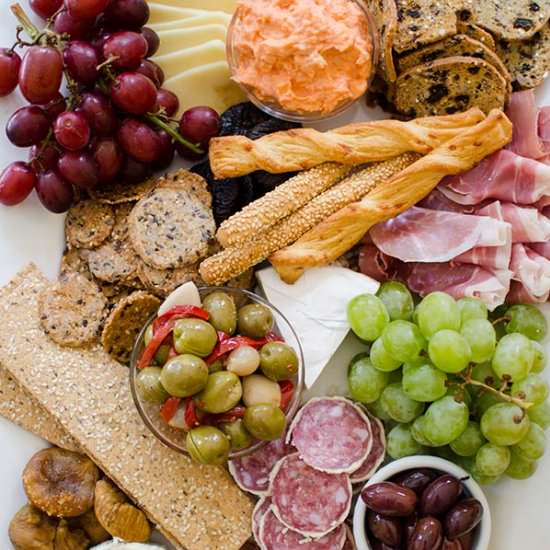 How to build a cheeseboard