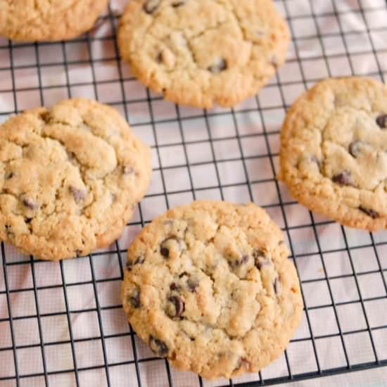 chocolate chip cookies