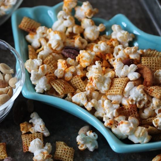 Skinny Smoked Popcorn Party Mix