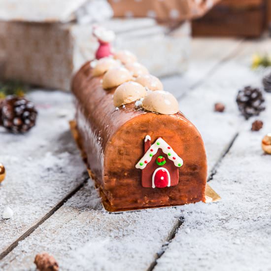 Chocolate Yule Log Cake