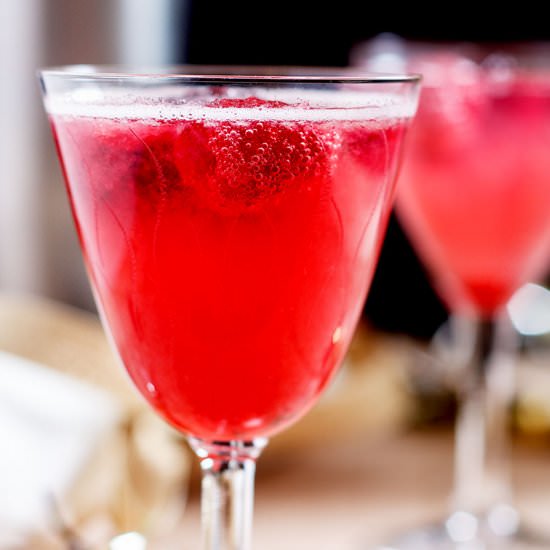 Raspberry Champagne Cocktail