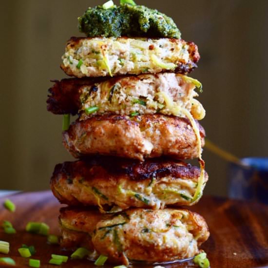 Basil Mango Zoodle Turkey Burger