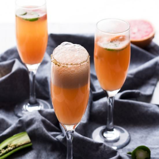 Spicy Grapefruit Mimosas for NYE