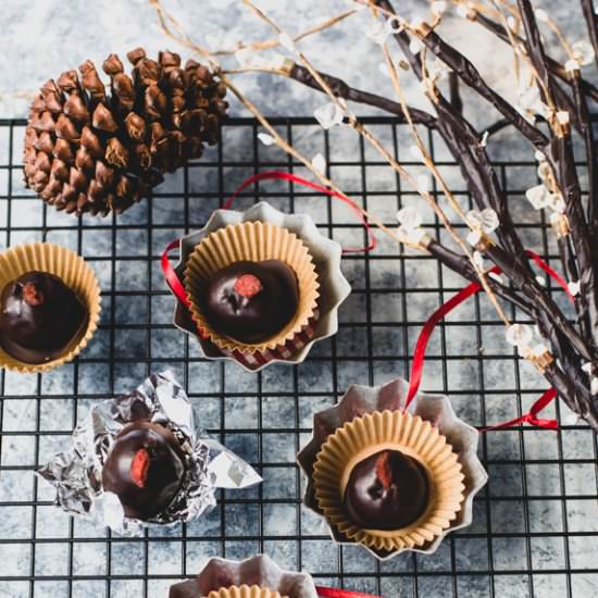 Easy Christmas Fruit Mince Truffles
