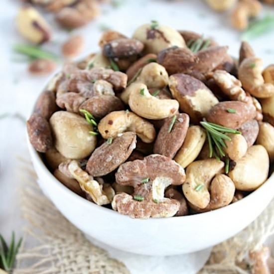 Sweet & Spicy Savory Nut Mix
