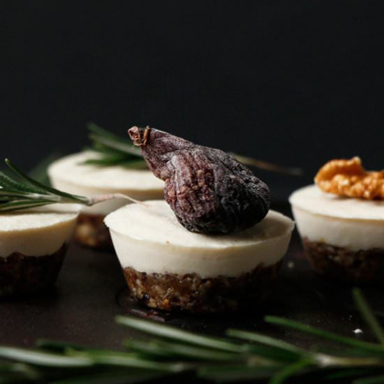 Mini Vegan Cheesecakes