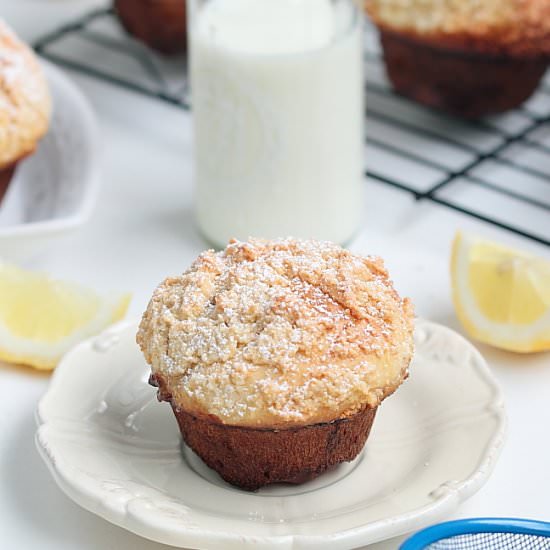 Brioche with lemon jam