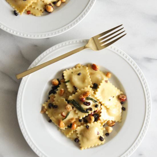 Cheesy Ravioli with Brown Butter