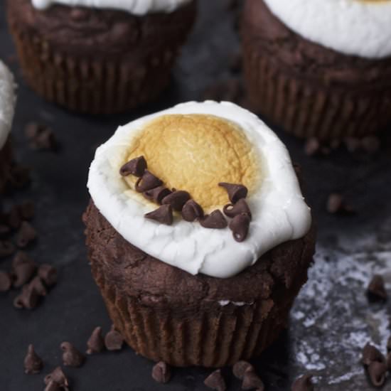 Fudge Ripple S’mores Muffins