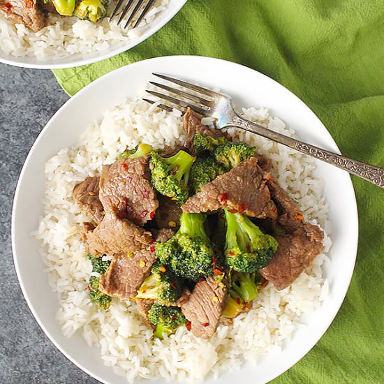 Paleo Whole30 Beef and Broccoli