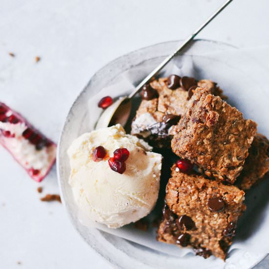 Oatmeal Breakfast Bars