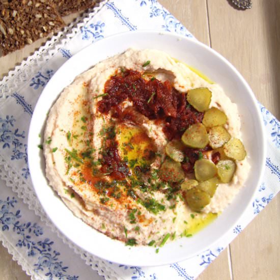Romanian White Bean Dip