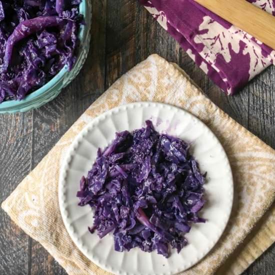Garlic Ginger Red Cabbage