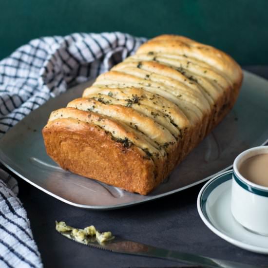 Garlic Pull Apart Bread