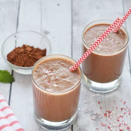 Healthy Chocolate Mint Smoothie