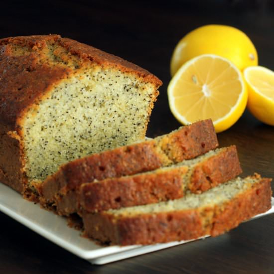 Lemon Poppy Seed Pound Cake
