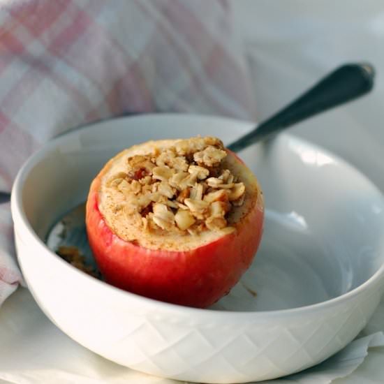 Cozy Oatmeal Baked Apples