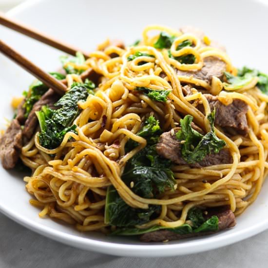 Beef and Kale Stir-fried Noodles