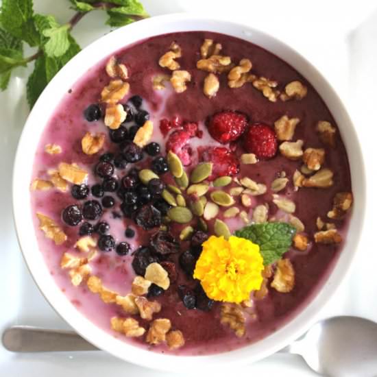 Easy Acai Bowl Smoothie