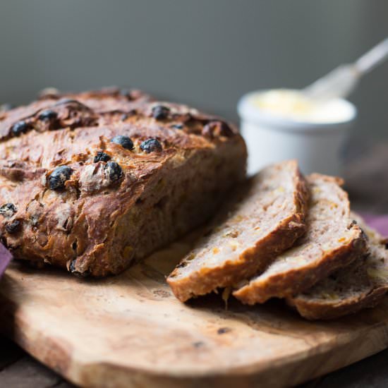 Cinnamon Raisin Walnut Bread