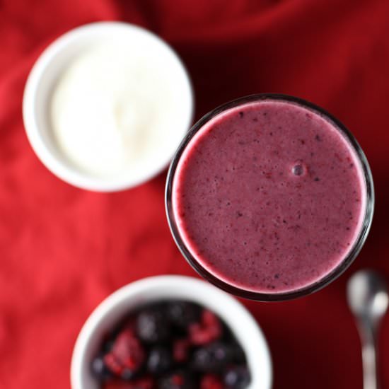 Triple Berry Low-Cal Smoothie