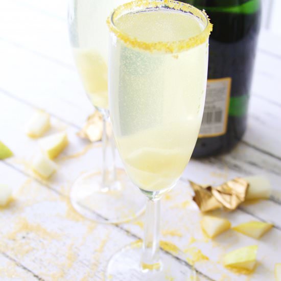 Golden Globes: Sparkling Gold Pear