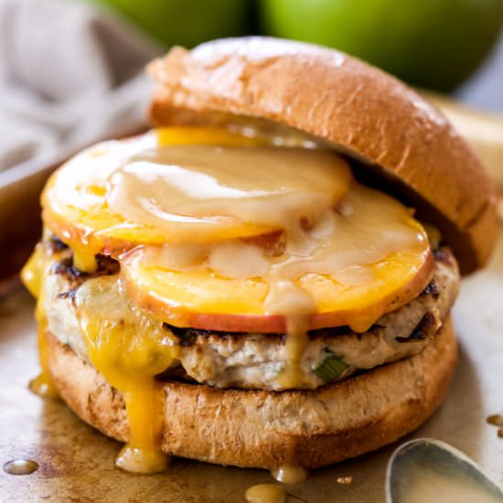 Apple Cheddar Turkey Burgers
