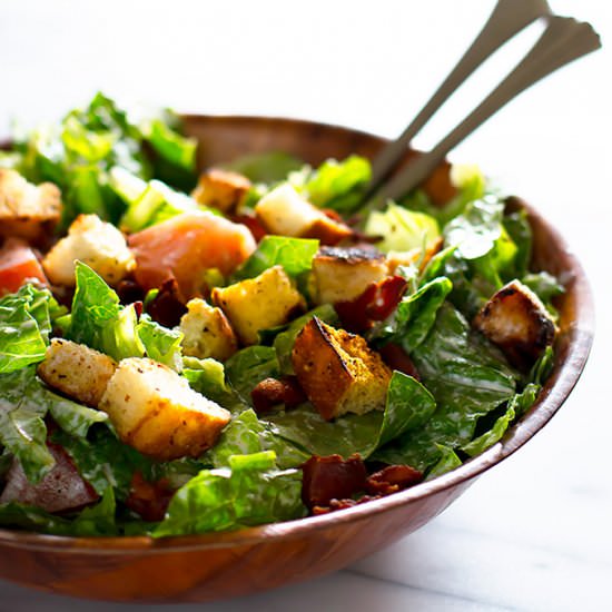 Light and Healthy BLT Salad