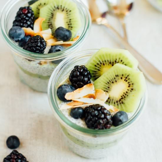Kiwi Chia Pudding Parfait