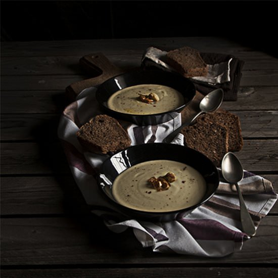 Cauliflower Veloute with Leeks