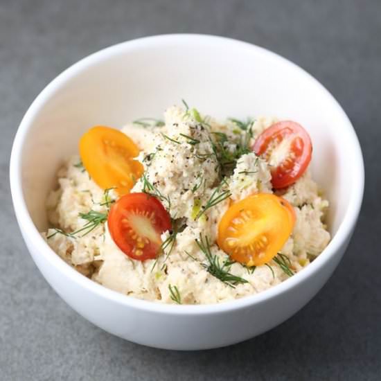 Healthy Tuna Salad with Egg