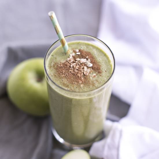 Apple Pie Green Protein Smoothie