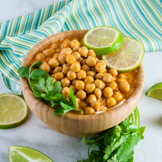 Easy Thai Chickpea Curry