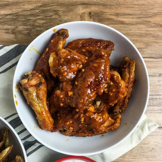 Baked Garlic Buffalo Wings