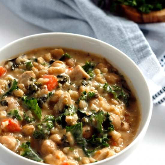 Chickpea, Rice and Kale Soup
