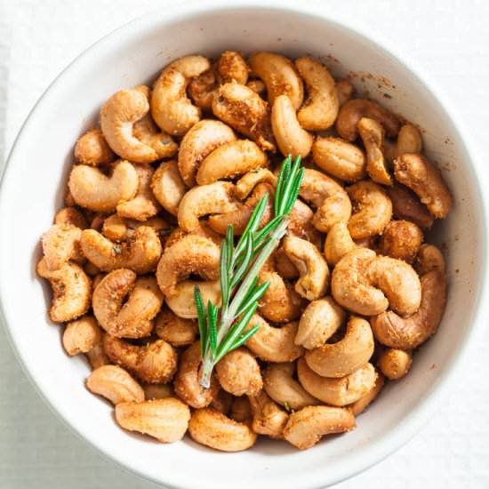 garlic rosemary cashews
