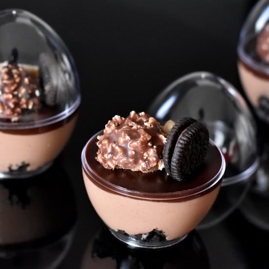 Surprise egg