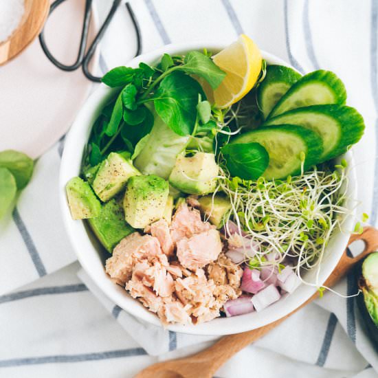 Tuna Avocado and Greens Bowl