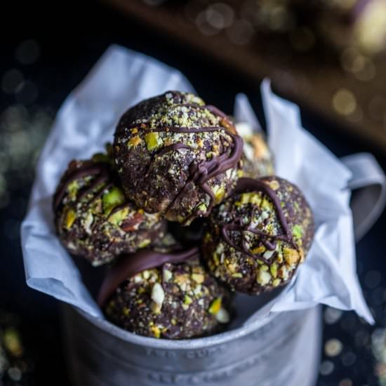 Dark Chocolate Brownie Energy Bites