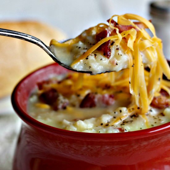 Cheesy Cauliflower Potato Soup