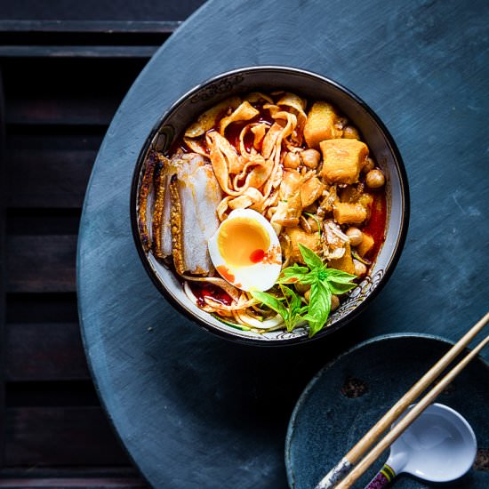 Spicy Pumpkin Noodle Soup