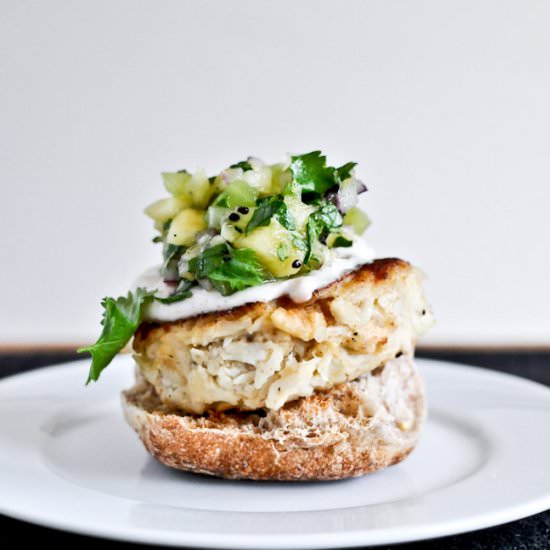 Crab cake sliders