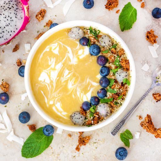 Banana Mango Smoothie Bowl