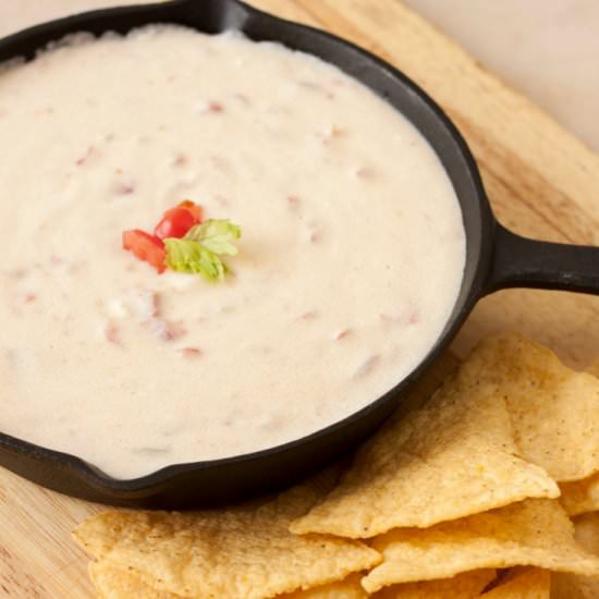 CrockPot White Cheddar Cheese Queso
